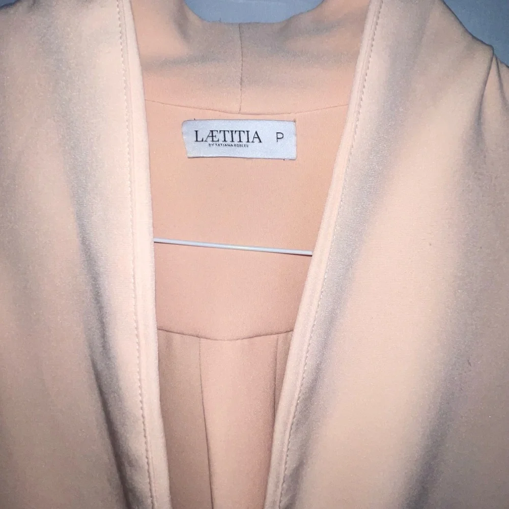 Elegant Pink‎ V-Neck Dress